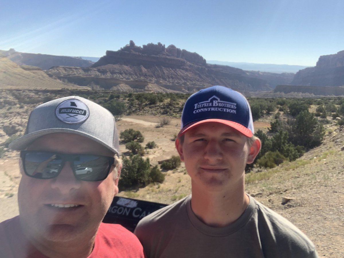 Rob25 tweet media