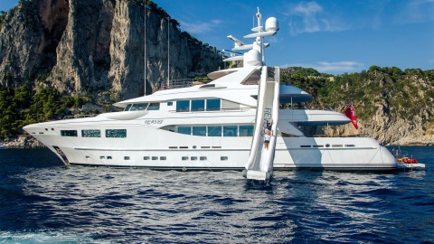 CARTE BLANCHE Yacht for Charter - IYC