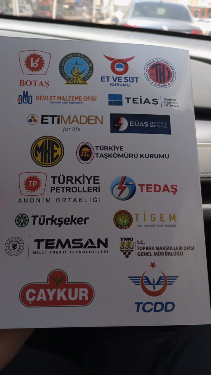 #90BinKitKadroSoruyor
Kamuda tasarrufa destek amaçlı önerimizdir..!!!
Sayın <a href="/memetsimsek/">Mehmet Simsek</a> Bakanım;
Kamu İktisadi Teşebbüsleri Taşeron İşçilerinin KADRO ya alınması, arada ki taşeron firmalara ihale ve personele dayalı ödemelerin Devletimiz hazinesinde kalması anlamını taşıyacaktır