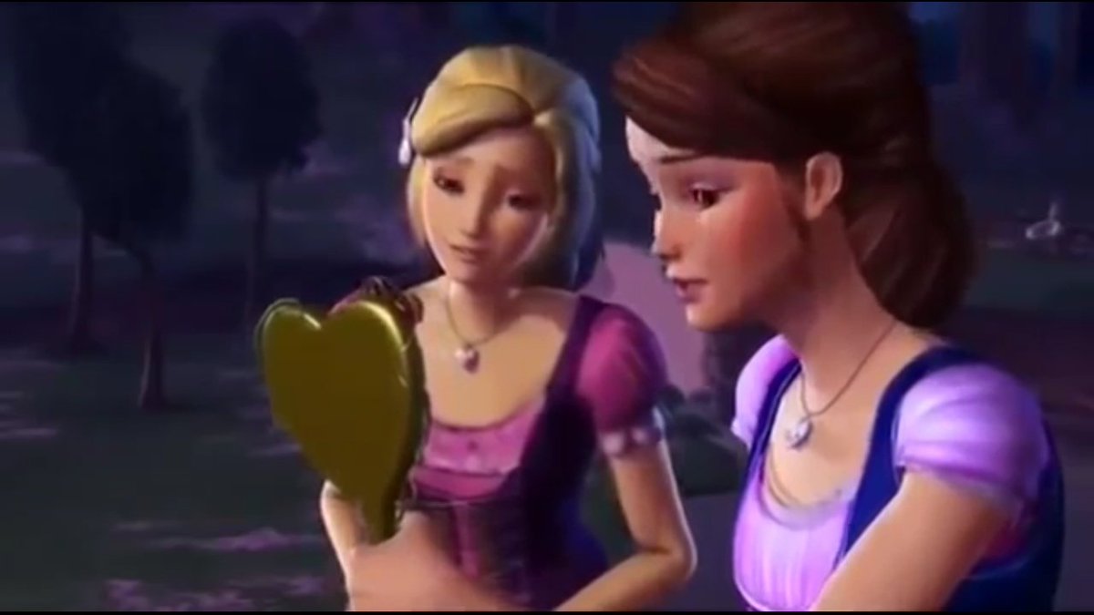 lizbecaa's tweet image. Aqui elas inventaram a chamada de video