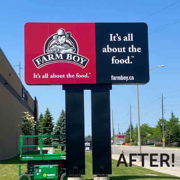 SpeedproCanada's tweet image. It was SpeedPro Barrie's pleasure to help their local Farm Boy grocery store to update their large pylon sign!  Do you have a storefront sign that needs updating?   Reach out to SpeedPro today for a free quote!
#StorefrontSigns #ExteriorSigns #SpeedPro #SpeedProBarrie