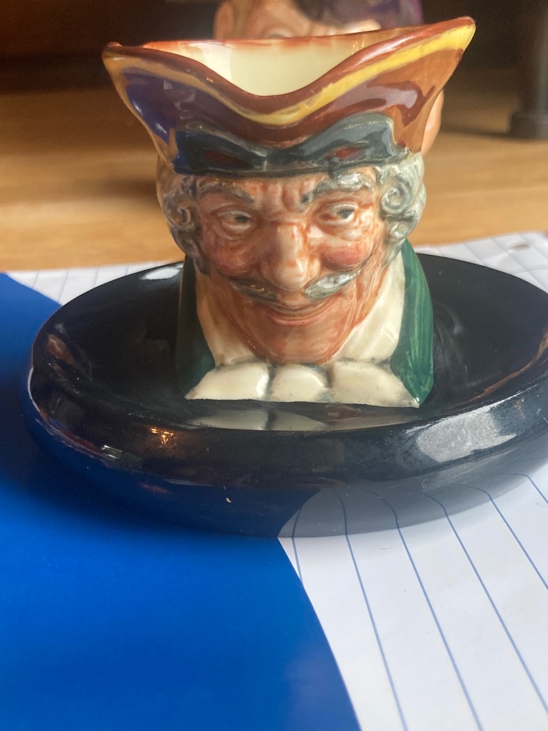 OFFERED: Dick Turpin Royal Doulton 1950s  (Firgrove OL16) ilovefreegle.org/message/100920…