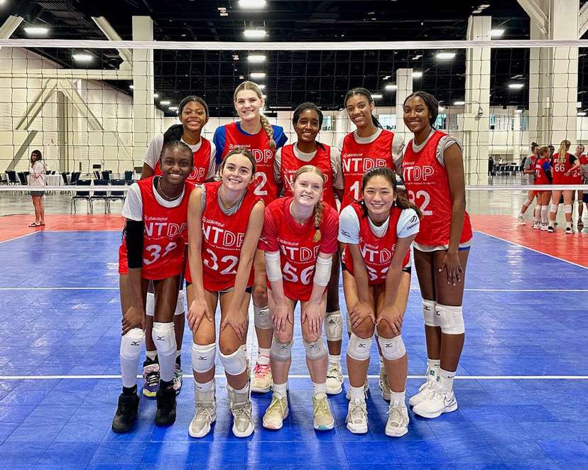 Navea Gauthier (@naveagauthier) on Twitter photo Always a great time with <a href="/usavolleyball/">USA Volleyball</a>!! Thank you so much for a great week! forever grateful! Always a great time with <a href="/usavolleyball/">USA Volleyball</a>!! Thank you so much for a great week! forever grateful!