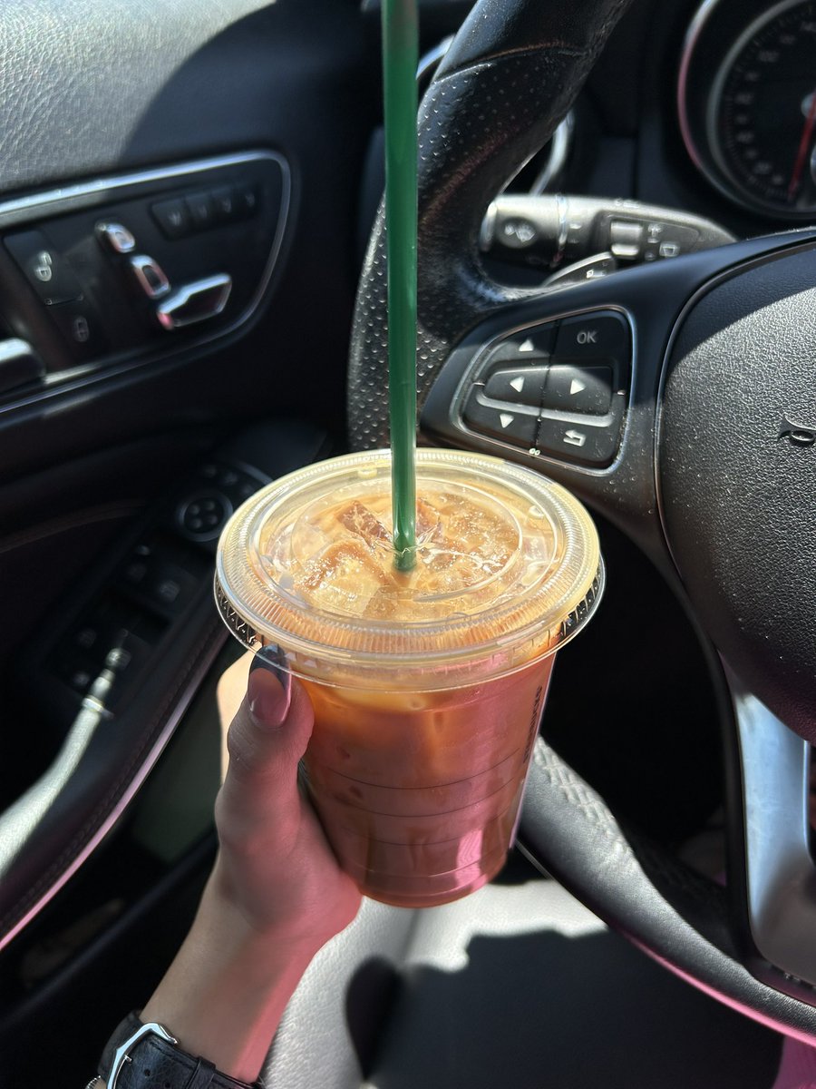 “si desayuné”
el desayuno: