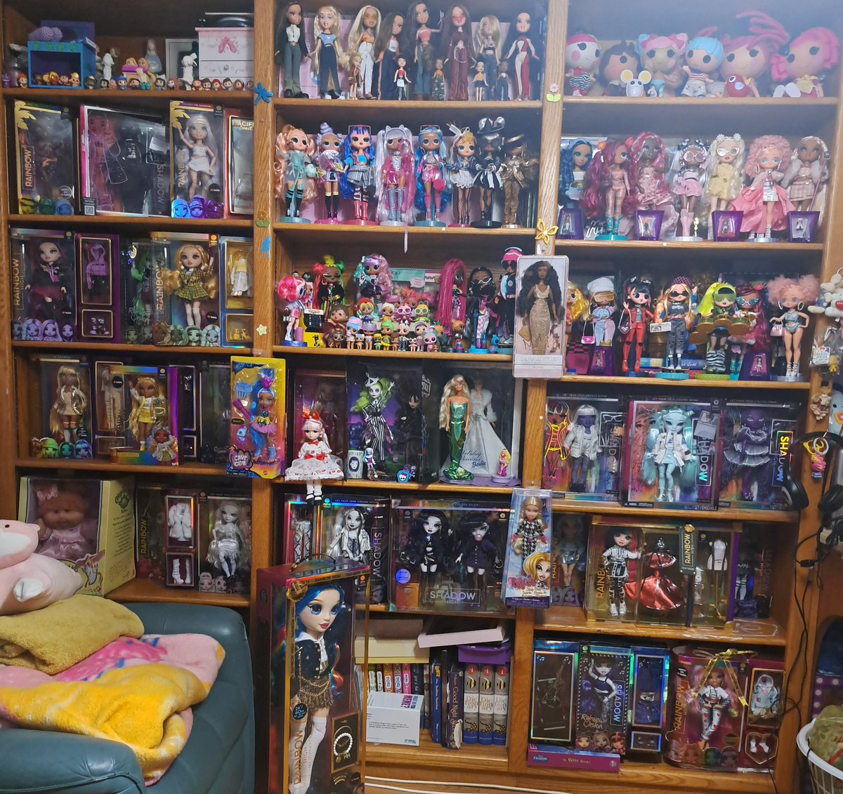 KumisCollection's tweet photo. time for my collection update pics :D https://t.co/hnxU0oqV5a