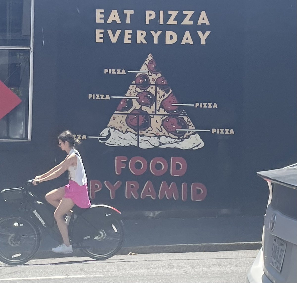 Jeff Brunstrom (@jeffbrunstrom) on Twitter photo I spotted this in Portland yesterday. Who says food labelling doesn’t work! I spotted this in Portland yesterday. Who says food labelling doesn’t work!