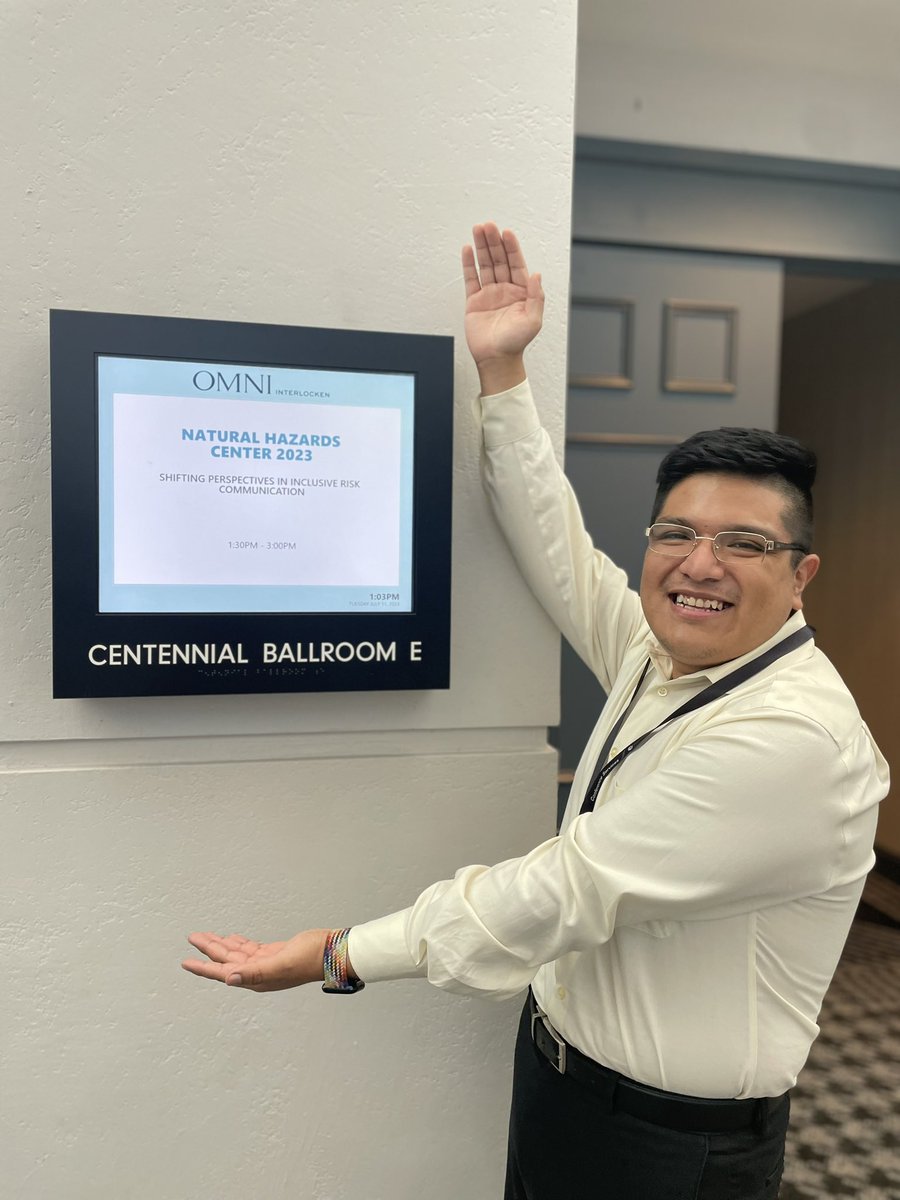 LatinWx's tweet image. Fantastic first (and definitely not last) Natural Hazards Workshop (@HazWS)! Caught up with disaster colleagues and was part of a panel of researchers/practitioners that are advancing language access in #riskcomm 🥳 🙌🏽 #HazWS