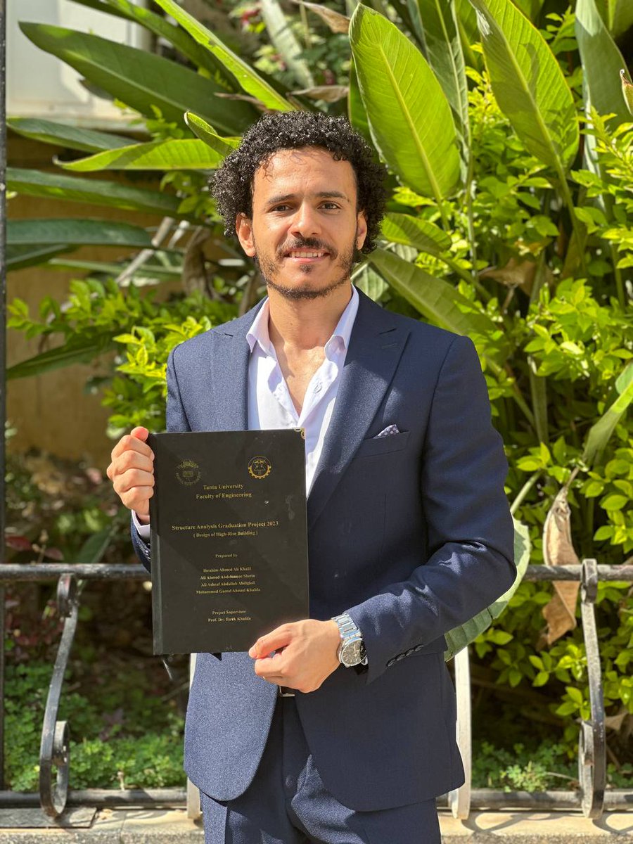 Khalefa78's tweet photo. #Officially_Graduated 🧑🎓
Graduation Project Discussion : " Structural design of a residential tower consisting of a basement , ground floor , 11 typical floors "
الحمدلله https://t.co/CwJPRRZMjc