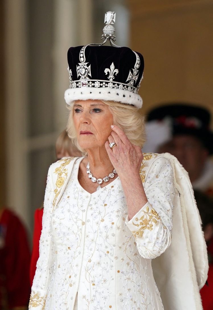 VBB_UpEaSide's tweet photo. Happy birthday Camilla, Queen Consort! I hope you will have a lovely day. https://t.co/NsILhx9pz0