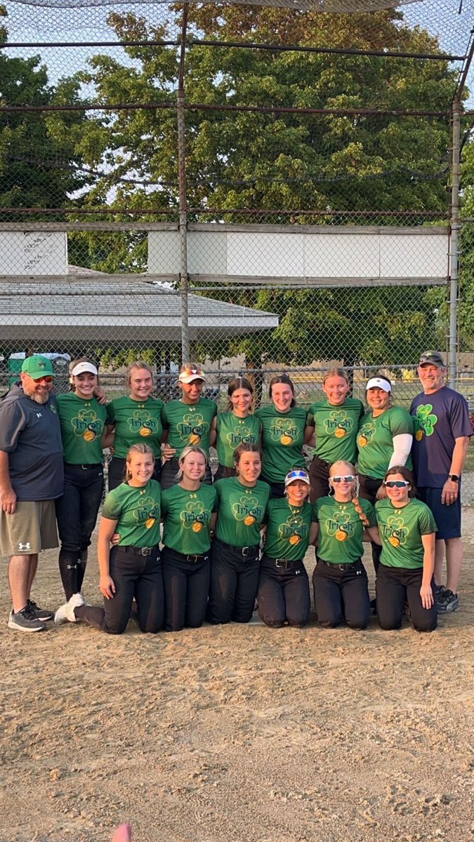 Karissa1924's tweet photo. We finished our last weekend as a full team 5-2-1, while winning the cons. bracket in the Blue Chip Summer Slam! I batted .421 with 8 hits, 10 rbis..2 of my hits being a 2-run homer and a grandslam in back-to-back at bats in the championship game! #RedShedTrained 💪🏼 #3PLadyIrish https://t.co/r2utyVKRZj