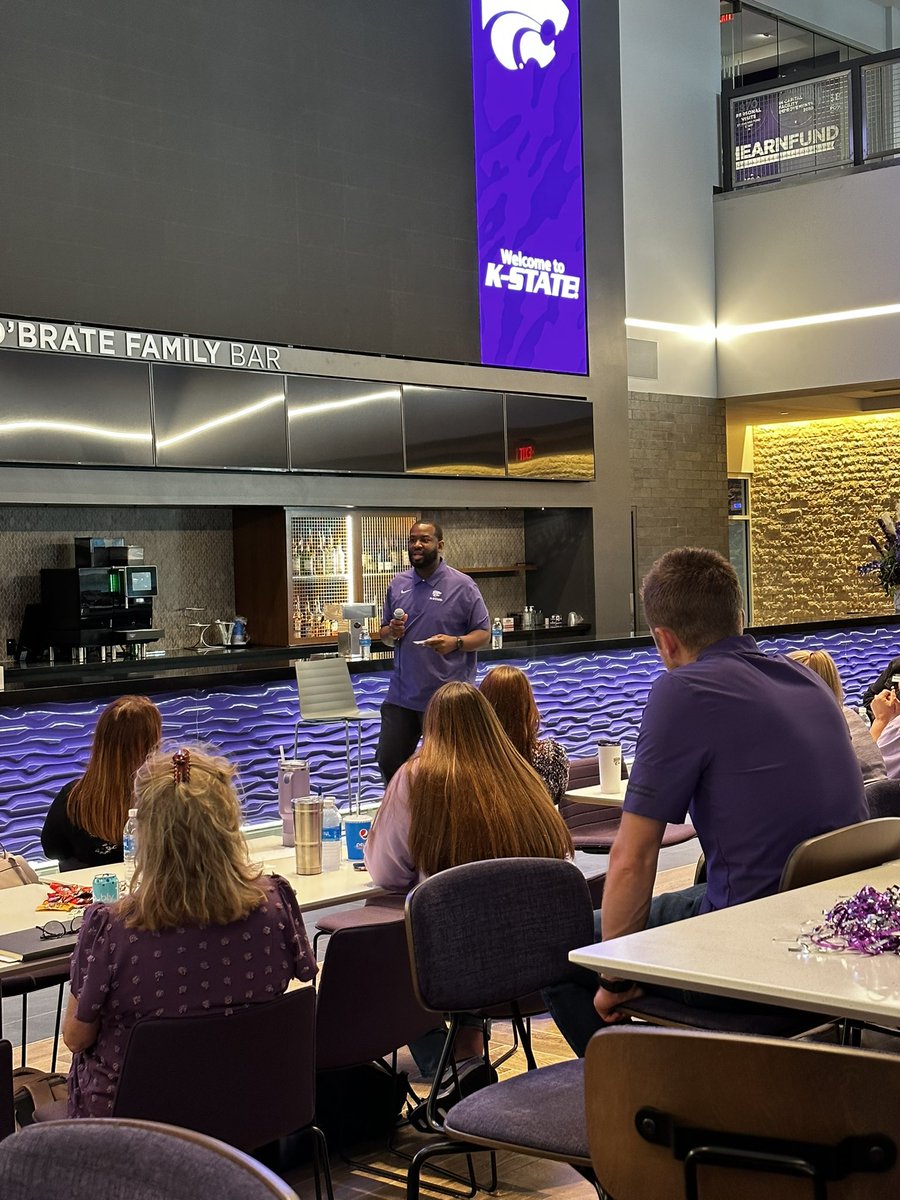 Zach Hanood tweet media