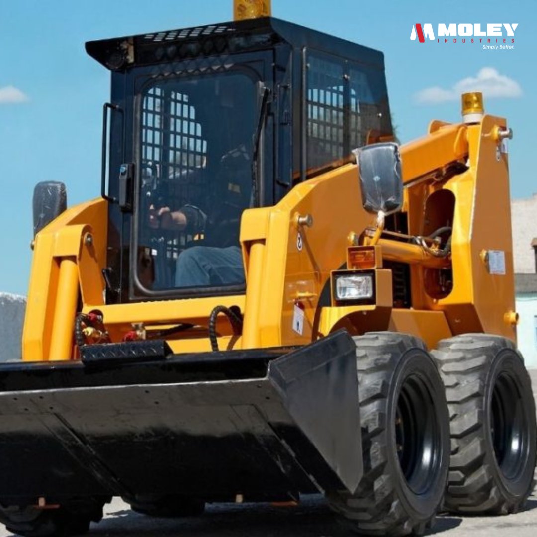 MoleyMagnetics's tweet photo. 🦺 Explore skid steer tasks here: https://t.co/lVWNV26N7Z. Need a skid steer magnet? We sell magnetic attachments for various types of machinery to make handling scrap metal safe and simple for workers. #MoleyMagnetics #skidsteer #scrapmetal https://t.co/nUhLLcolXl