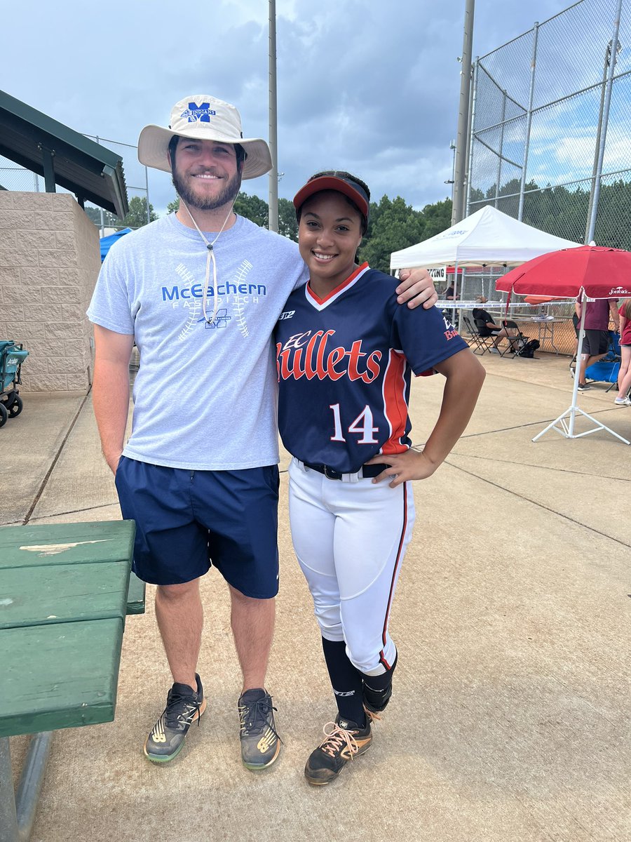 CatherineL1407's tweet photo. This weekend my high school coaches traveled to see us play. Appreciate the support coach Smith and Coach Windham. @McEachernsoftb1 
#highschoolseasonloading https://t.co/WtKkHX7OaW
