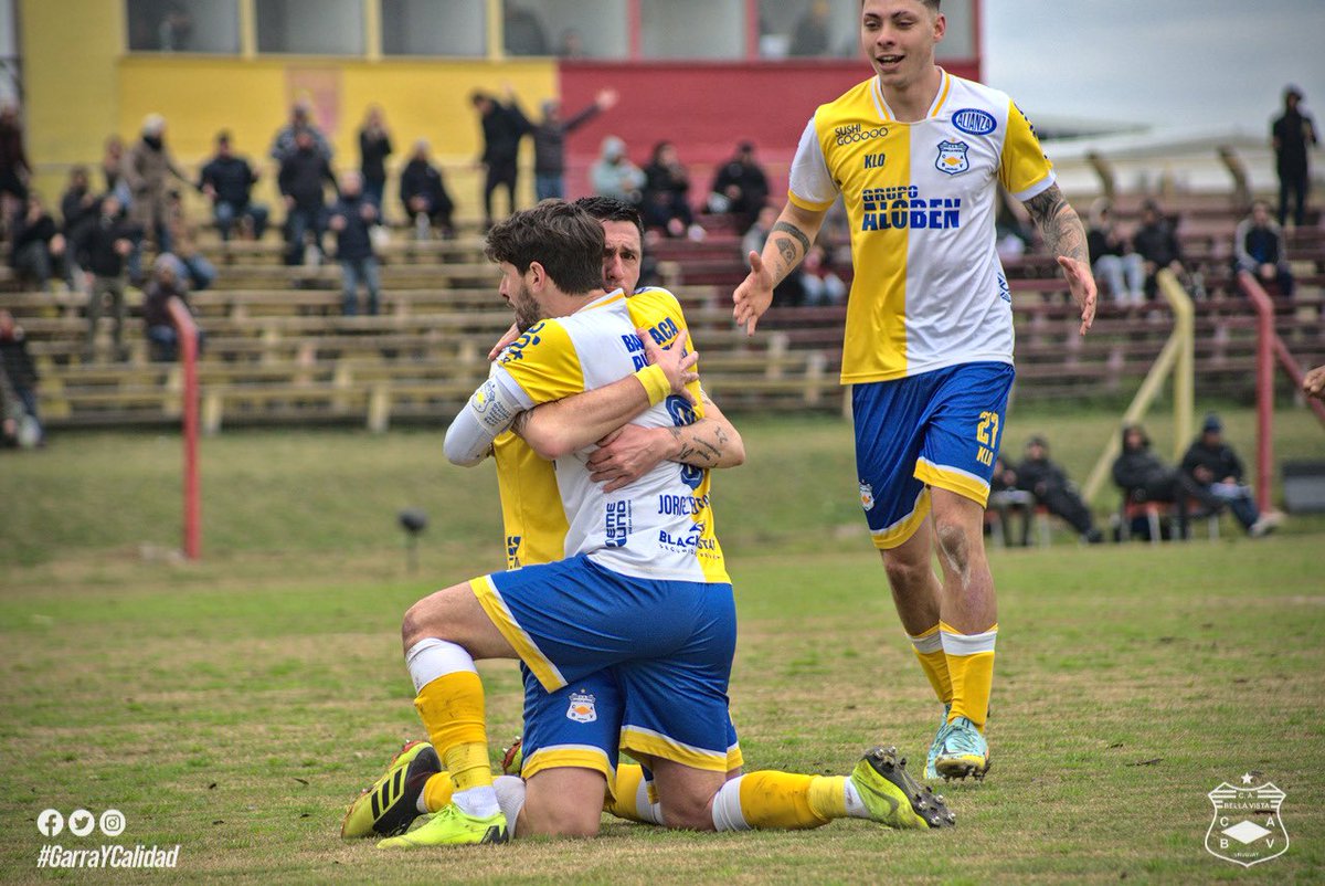 🫂 𝑪𝒐𝒏𝒆𝒙𝒊𝒐́𝒏 𝒚 𝒂𝒃𝒓𝒂𝒛𝒐 de gol

👉 <a href="/nachonicolini8/">Ignacio Nicolini</a> ⚽️ <a href="/Martin_Diaz17/">Martin Diaz</a> 

#GarraYCalidad
#SomosBellaVista