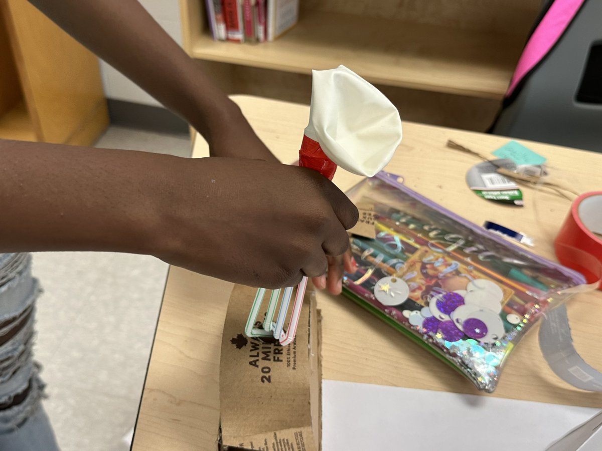 Ms Awara (@ms_awara) on Twitter photo STEAM with inquiry and problem solving! Our Summer School students are DMT Elementary are busy being Mathematicians, engineers, inventors and researchers!! So proud ๐ฅณ<a href="/TDSB_ConEd/">TDSB Continuing Education Department</a> <a href="/LC3_TDSB/">TDSB LC3</a> <a href="/norbert_costa/">Norbert Costa</a> <a href="/pctdsb/">Peter Chang</a> #summerschool STEAM with inquiry and problem solving! Our Summer School students are DMT Elementary are busy being Mathematicians, engineers, inventors and researchers!! So proud ๐ฅณ<a href="/TDSB_ConEd/">TDSB Continuing Education Department</a> <a href="/LC3_TDSB/">TDSB LC3</a> <a href="/norbert_costa/">Norbert Costa</a> <a href="/pctdsb/">Peter Chang</a> #summerschool