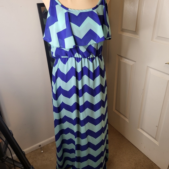 So good I had to share! Check out all the items I'm loving on <a href="/Poshmarkapp/">Poshmark</a> #poshmark #fashion #style #shopmycloset #heartsoul: posh.mk/VrPM3Vr0vBb