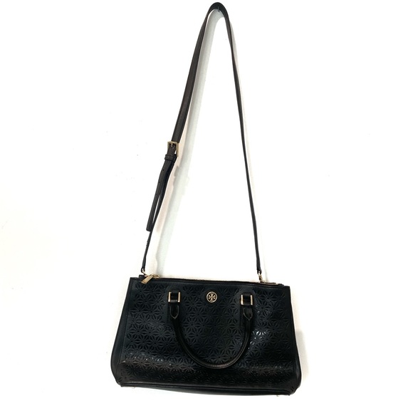 So good I had to share! Check out all the items I'm loving on <a href="/Poshmarkapp/">Poshmark</a> from @jandlecandles #poshmark #fashion #style #shopmycloset #oshkoshbgosh #pinkvictoriassecret #toryburch: posh.mk/I9Winws0vBb