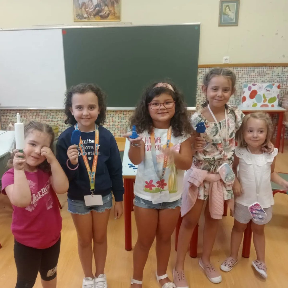 maristasourense's tweet image. Llegamos al ecuador del campamento de verano organizado por @ActivaRedes.¡Y qué bien nos lo estamos pasando!
#MeGustamiCole #SonríedeCorazón