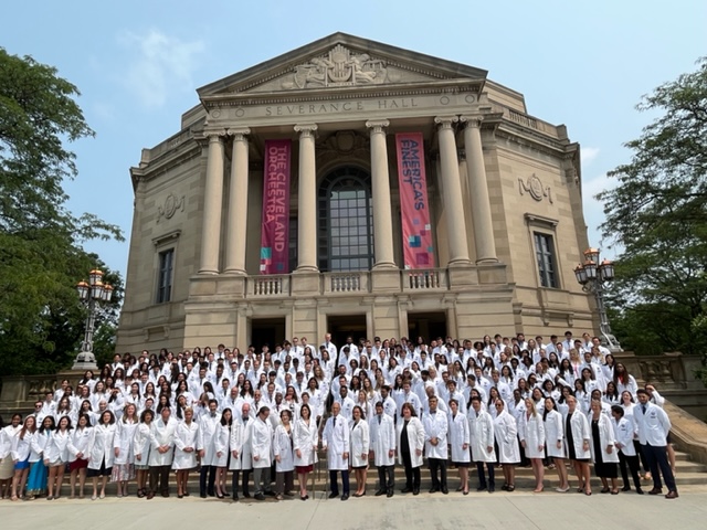 CWRU School of Medicine (@cwrusom) on Twitter photo Presenting <a href="/cwru/">Case Western Reserve</a> School of Medicine's newest Medical Students!
#MedEd #MedTwitter #whiteCoat Presenting <a href="/cwru/">Case Western Reserve</a> School of Medicine's newest Medical Students!
#MedEd #MedTwitter #whiteCoat
