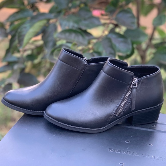 So good I had to share! Check out all the items I'm loving on <a href="/Poshmarkapp/">Poshmark</a> from @kim_soriya #poshmark #fashion #style #shopmycloset #katespade #loveshackfancy #timeandtru: posh.mk/BiF7MVu0vBb