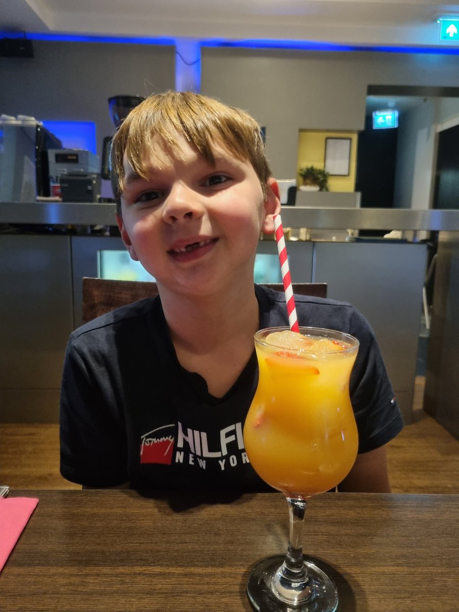 paula_hudgell's tweet image. Tonys new fundraiser challenge will all be revealed on @thismorning tomorrow 10.05am

@TonyHudgell_fdn @BendriggTrust  @crohnsandcolitis @fixthefells

#gotonygo #summitsupfortony