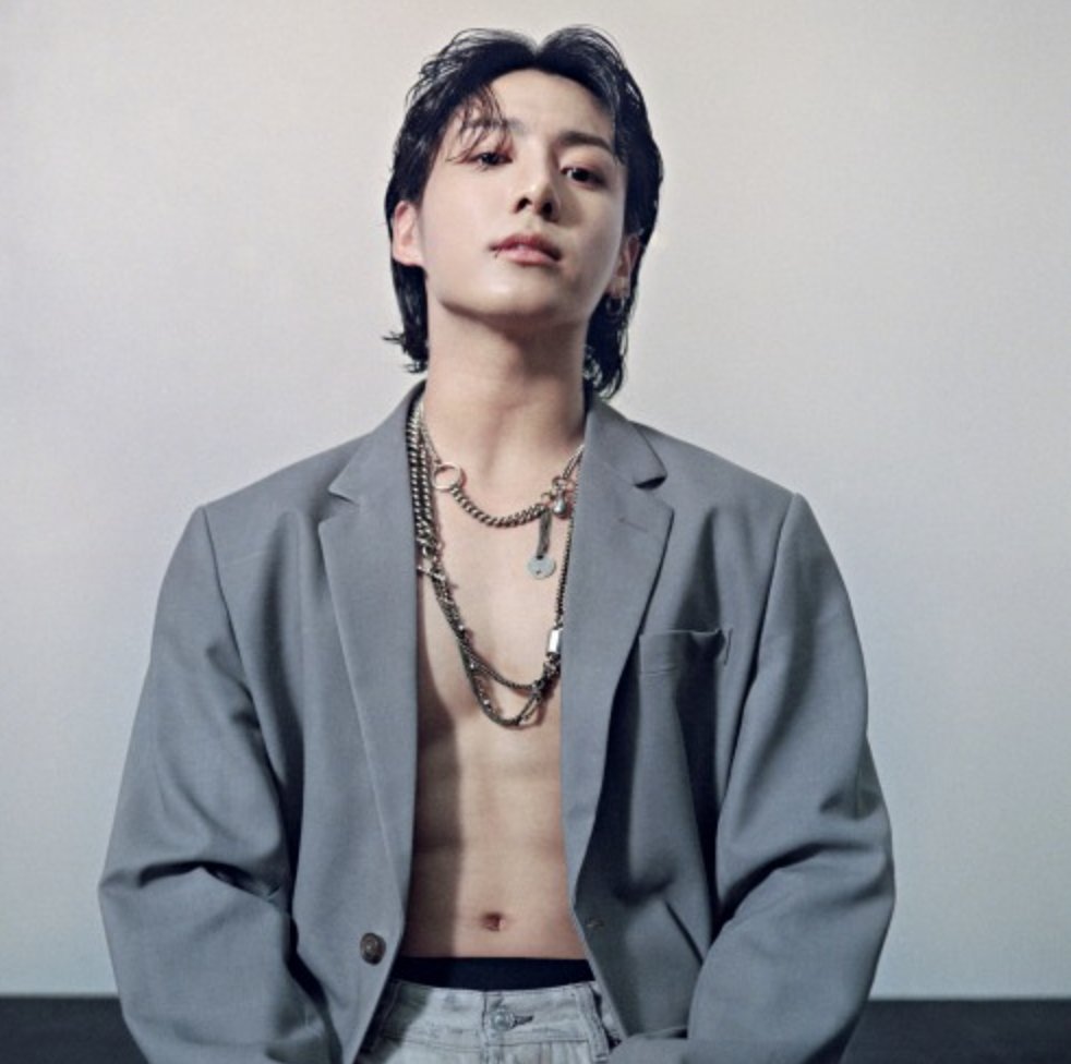 charts_k's tweet image. Jungkook&apos;s &quot;Seven (feat. Latto)&quot; is the fastest song in Spotify history to surpass 50 million streams (3 days).