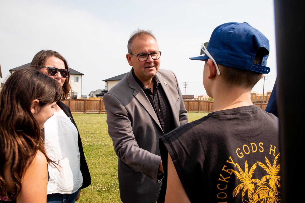 Hon. Wayne Ewasko 🇺🇦 (@minewasko) on Twitter photo Thrilled to join my colleague <a href="/JamesTeitsma/">James Teitsma</a> to announce our government has purchased the land for a new K-8 school for the <a href="/RETSDschools/">River East Transcona School Division</a> in Devonshire! This new school will provide an environment that will allow students to thrive. #mbpoli #mbed Thrilled to join my colleague <a href="/JamesTeitsma/">James Teitsma</a> to announce our government has purchased the land for a new K-8 school for the <a href="/RETSDschools/">River East Transcona School Division</a> in Devonshire! This new school will provide an environment that will allow students to thrive. #mbpoli #mbed