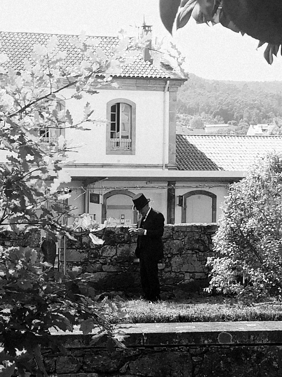 Unha fantástica xornada na que vimos resucitar a Murguía paseando pola horta da <a href="/CasadeRosalia/">Casa de Rosalía</a>