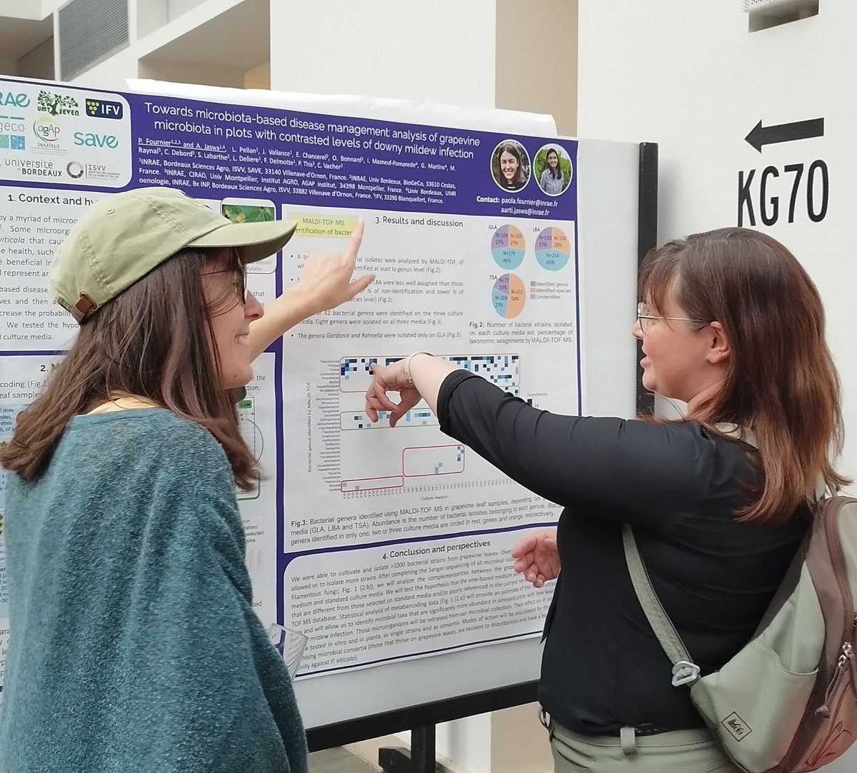 Today Paola Fournier <a href="/inrae_save/">INRAE_SAVE</a> was very happy to present her results on the #grapevine leaf #microbiome in vineyards with low susceptibility to downy #mildew at the #GIESCO meeting in Ithaca, NY. She is co-first author with <a href="/AartiJaswa/">Aarti Jaswa</a>.
<a href="/INRAE_NA_BDX/">INRAE Nouvelle-Aquitaine Bordeaux</a> <a href="/isvv_bordeaux/">ISVV - Institut des Sciences de la Vigne et du Vin</a>