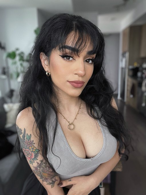 hey (with a pinch of rizz) https://t.co/lggjdLpgFI<a href="/tag/twitchconeu"class="tags"><span>#twitchconeu</span></a>