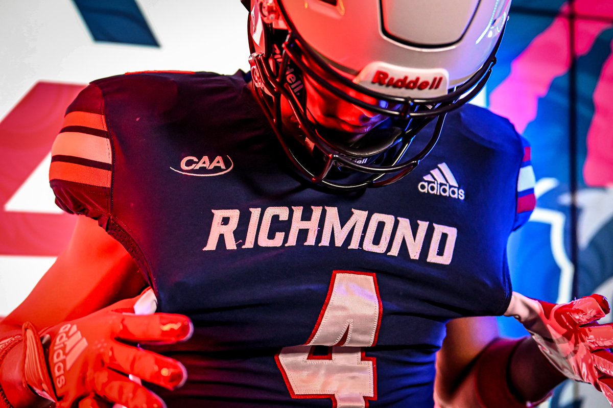 XTD_Andre's tweet image. I’m proud to announce my verbal commitment to The University of Richmond‼️ Thank you to everyone who’s supported me through the process and everyone who believed in me!! @EHS_FB @CoachZach_ @CoachOctober 
 #Richmond #Spiders #TheWeb
