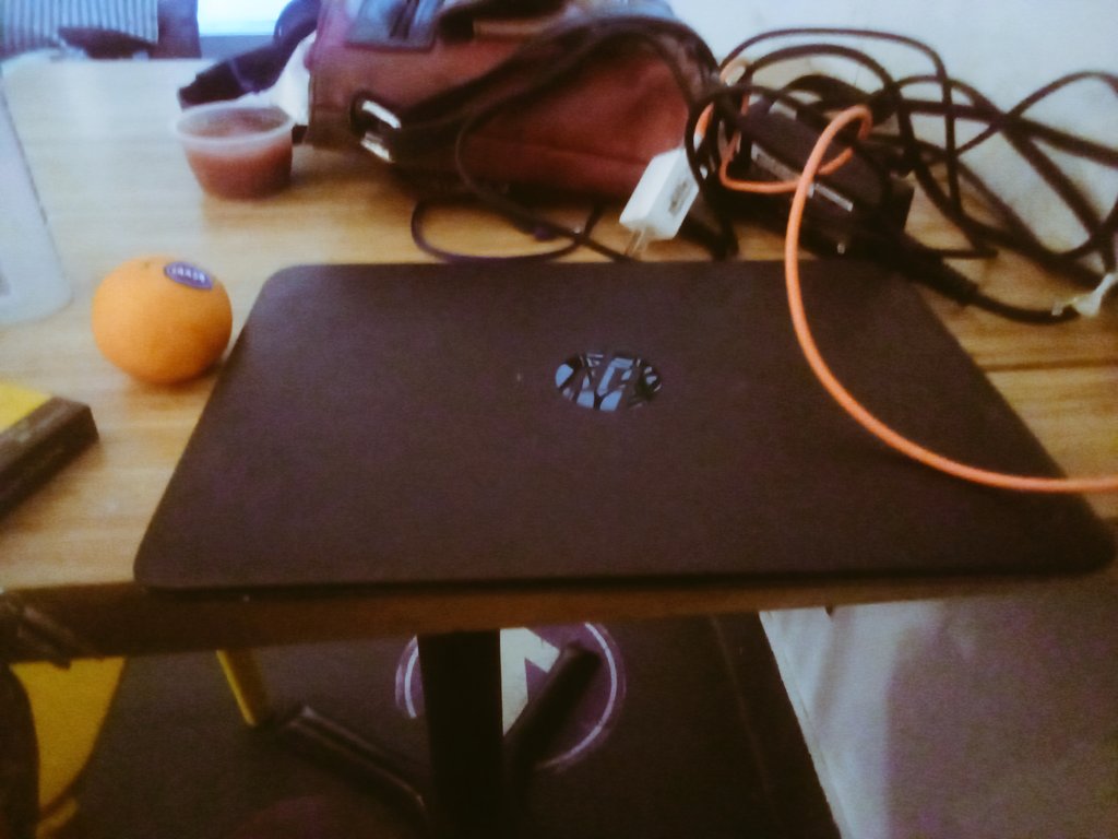 VeeOleynikWM's tweet image. Deficient MacBook upgrade to slow to load albeit steady #HPElitebook