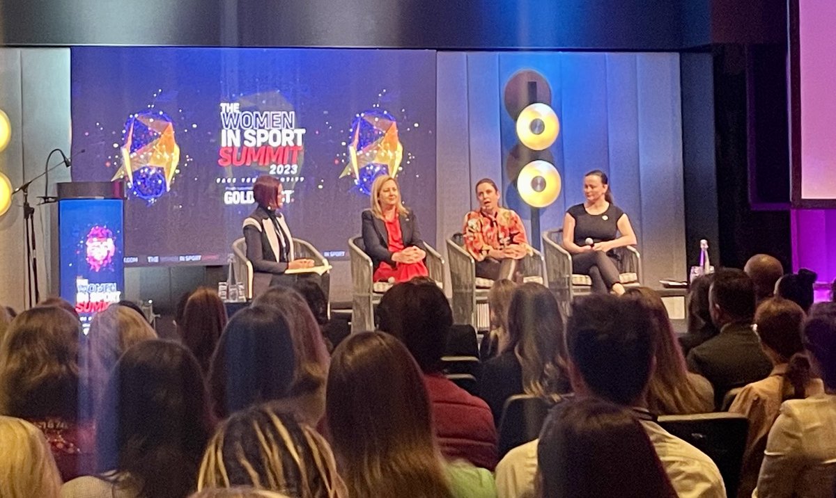 EugeBuckley's tweet photo. Amazing panel and of course discussing Victorian Government cancellation of Commonwealth Games. #Vic2016 #CGF https://t.co/iQWXPEyVEc