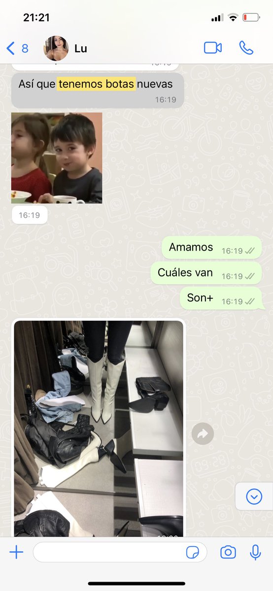 Ssolcb's tweet photo. Con mi amiga cada vez q nos compramos algo, NOS compramos algo, les deseo a todxs una amiga como la Lu ❤️‍🩹 https://t.co/UWFQDdn4kq