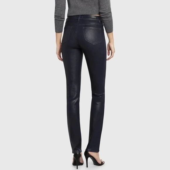 So good I had to share! Check out all the items I'm loving on <a href="/Poshmarkapp/">Poshmark</a> #poshmark #fashion #style #shopmycloset #levis #signaturebylevistrauss: posh.mk/TY314FRlwBb