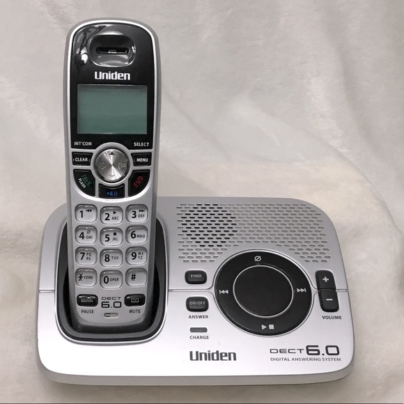 So good I had to share! Check out all the items I'm loving on <a href="/Poshmarkapp/">Poshmark</a> #poshmark #fashion #style #shopmycloset #alexmarie #uniden: posh.mk/Vwkm6TXlwBb