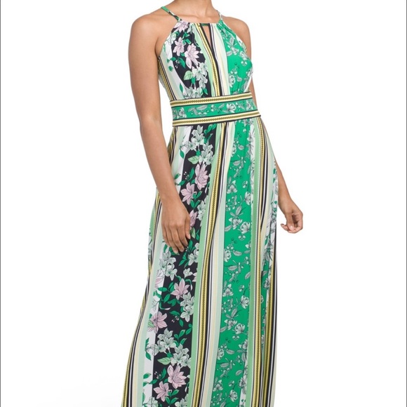 So good I had to share! Check out all the items I'm loving on <a href="/Poshmarkapp/">Poshmark</a> from @MichelleCricket #poshmark #fashion #style #shopmycloset #albertomakali #londontimes: posh.mk/3rWOkY3lwBb