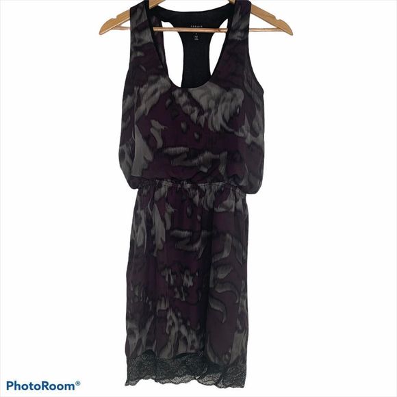 jen*has*it tweet media