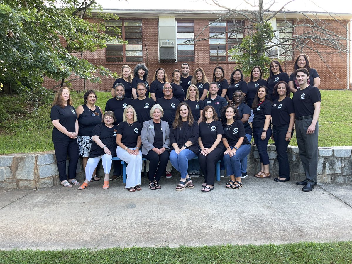 CobbCountyESOL's tweet photo. Meet your 2023-2024 ESOL/Title III & IWC TEAM! #esolrocks #iwc #oneteam @CobbSchools https://t.co/LCR1VJuxq2