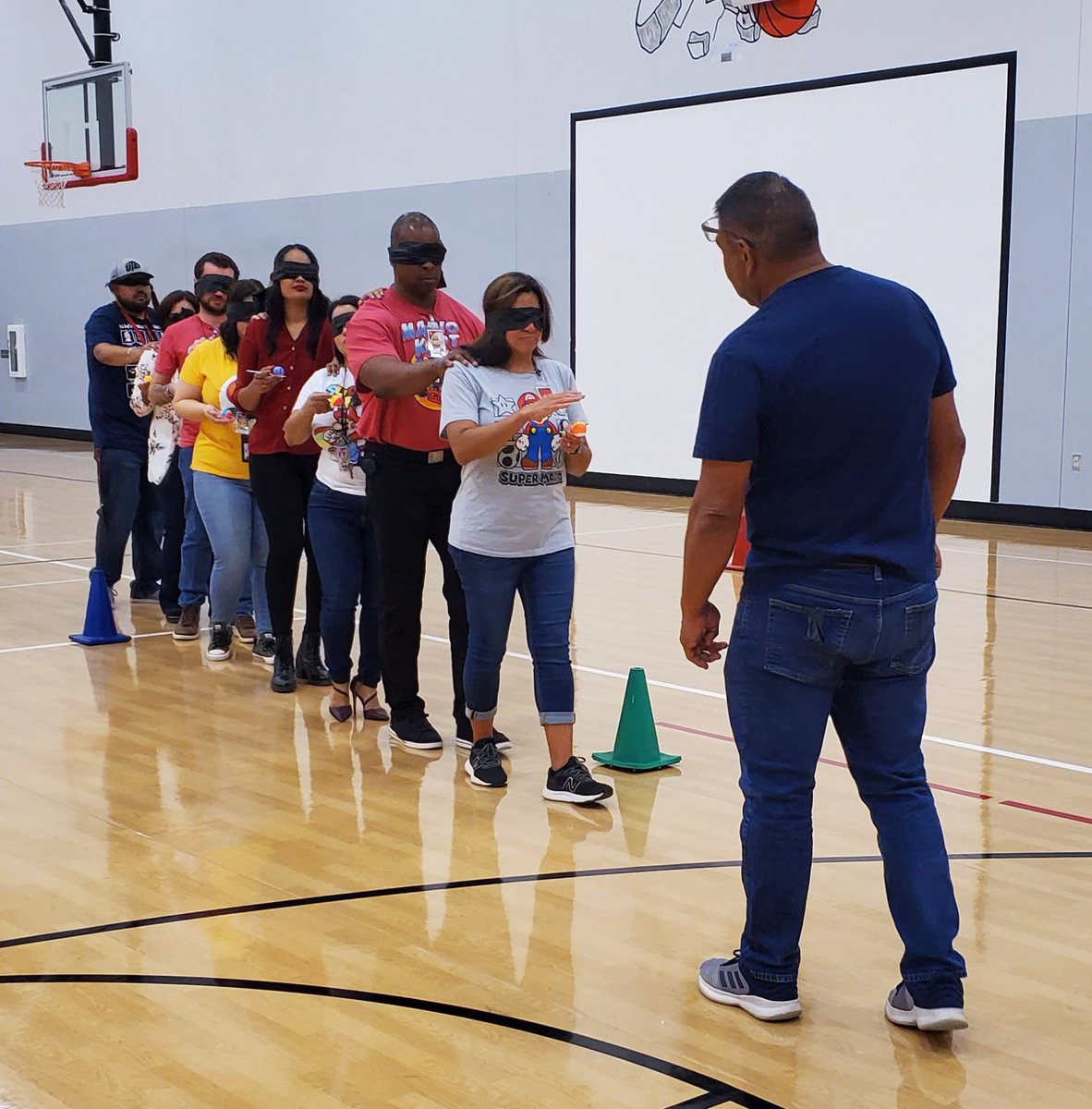 RRios_REMS's tweet photo. ππ₯°Thank Falcons for your patience, trust and willingness to demonstrate your leadership!π¦
β€οΈ #FalconsGameOn @Ale_REMS @ClintISD @REMS_FALCONS https://t.co/BOZtObRGyr