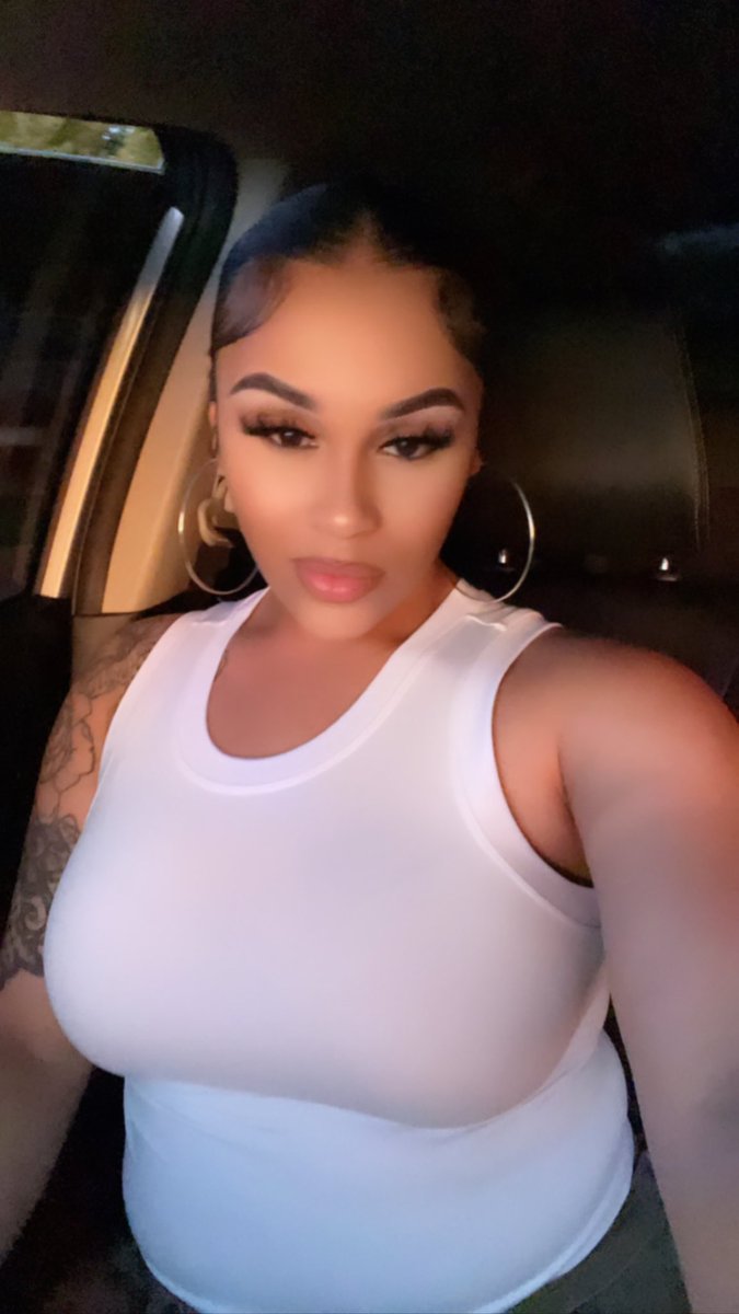 dess_x6's tweet photo. That face card never declining 😘 https://t.co/AXc535Qrcb