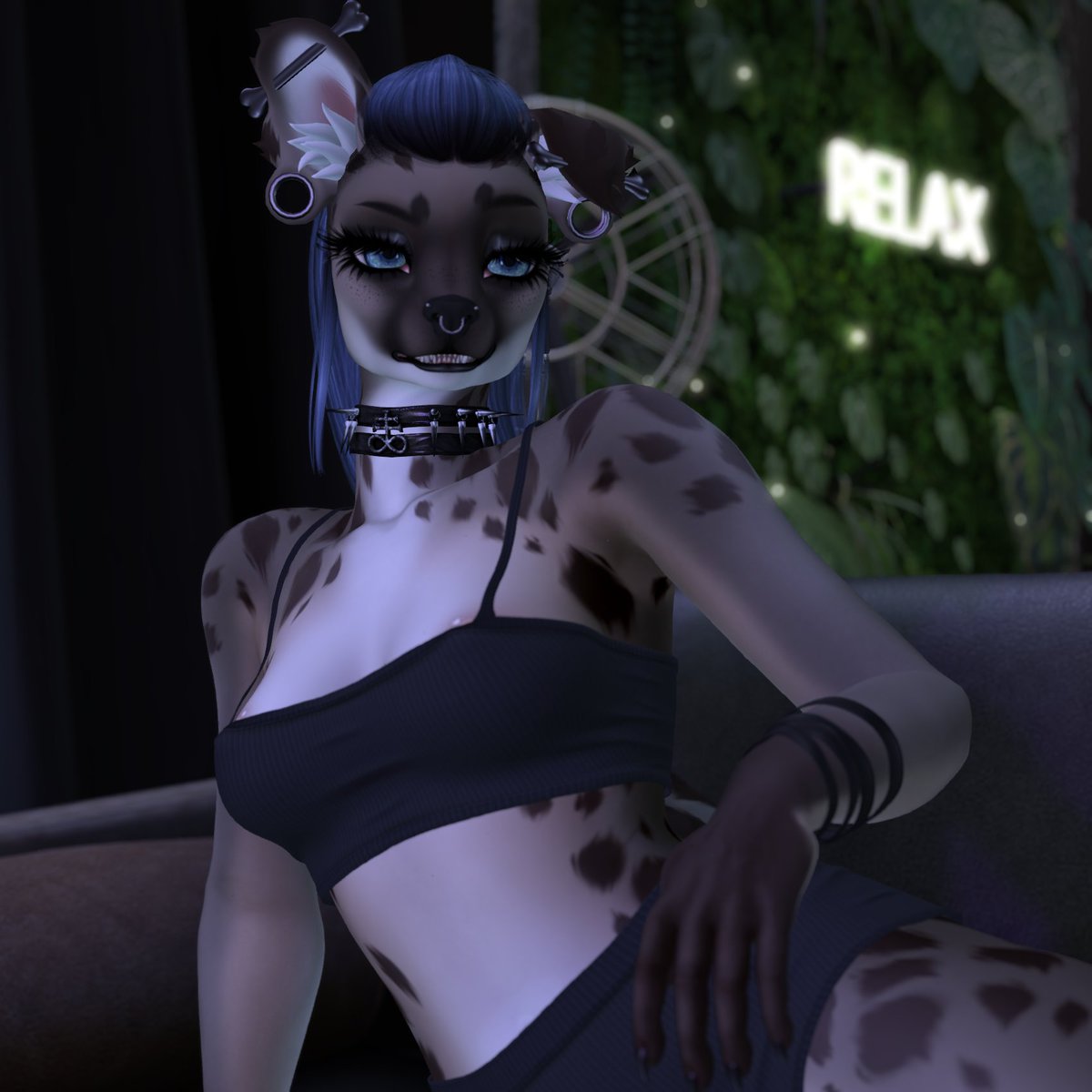 EchoVulpineAD's tweet photo. Relax, she won't bite

maybe :3c https://t.co/xjTHa8vLHr