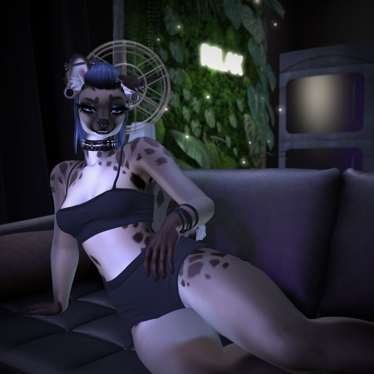 EchoVulpineAD's tweet photo. Relax, she won't bite

maybe :3c https://t.co/xjTHa8vLHr