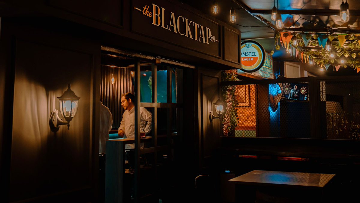 theblacktap's tweet photo. Los lunes descansamos pero si Andrés nos responde con un DÓNDE abrimos para unas artesanales bien heladas 🍻 https://t.co/YyFj91BGdK