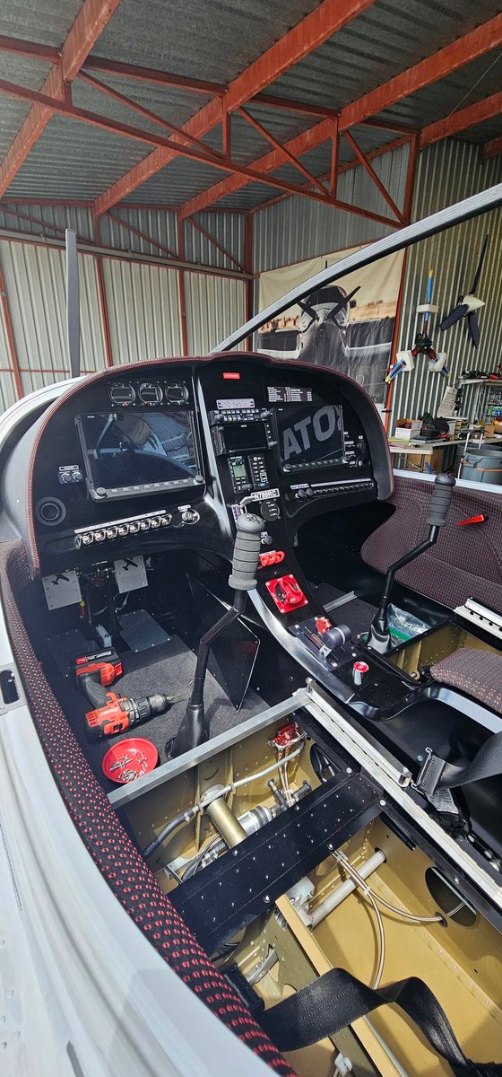 reedleycollege's tweet image. We are thrilled to announce the arrival of five brand new Skyleader 600 aircraft for our Flight Science program! We hope to have them assembled and cleared for takeoff soon! #GoTigers🐯