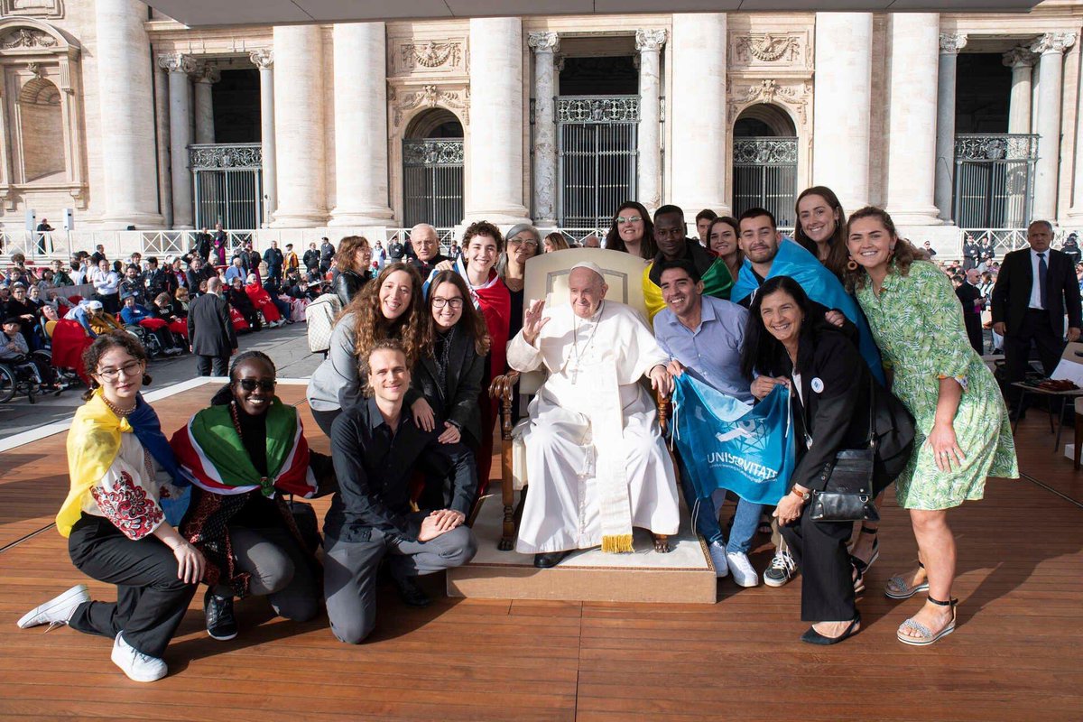 uniservitate's tweet photo. 📌 SERVICE-LEARNING WILL PARTICIPATE IN THE GREAT YOUTH FESTIVAL. 

Uniservitate at World Youth Day (WYD), in Portugal.

Stay tuned for more news!

#SL #JMJ #CLAYSS #Uniservitate #education #servicelearning #servicelearningproject #popefrancis #students https://t.co/O7wIxFIZsn