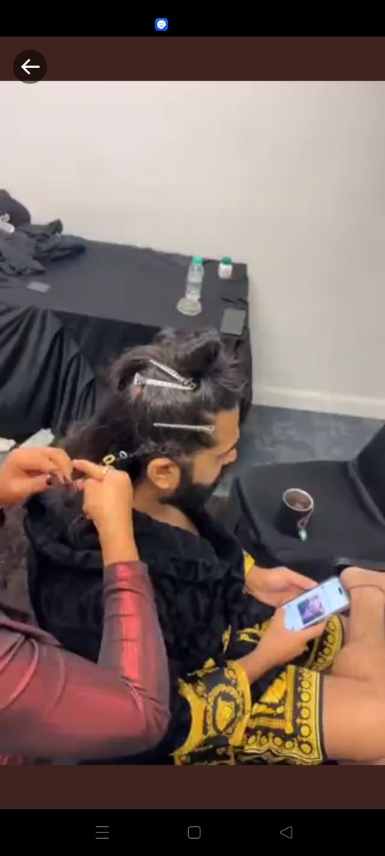 Rajkumaar92's tweet photo. தலைவன் Twitter பாத்துட்டு இருக்காப்ல😍😍😍😍😍

#SilambarasanTR #STR48
@SilambarasanTR_ https://t.co/0X6PLxfZVL