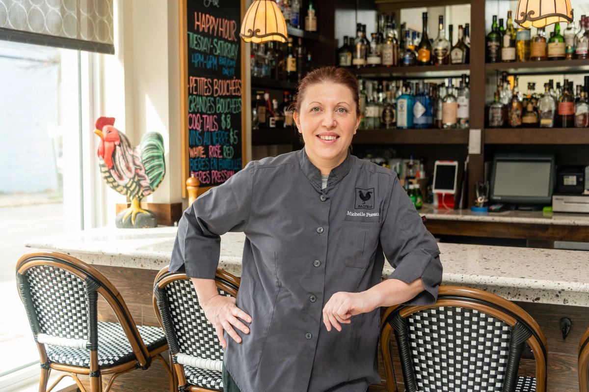 We believe in treating our guests like royalty. Our friendly staff is always ready to go the extra mile, ensuring you leave with a smile. #CustomerFirst #ExceptionalService #DineLikeRoyalty