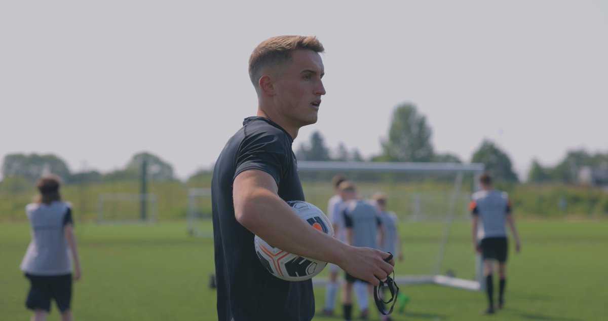 FFCoaching2's tweet photo. Front foot coaching prides on giving the best coaching environment possible. There is still plenty of time to join us before summer camp day 1. Get booked in now. Link in bio ⚽️
#football
#footballcamp 
#staffordshire https://t.co/kLtHRbqjfy