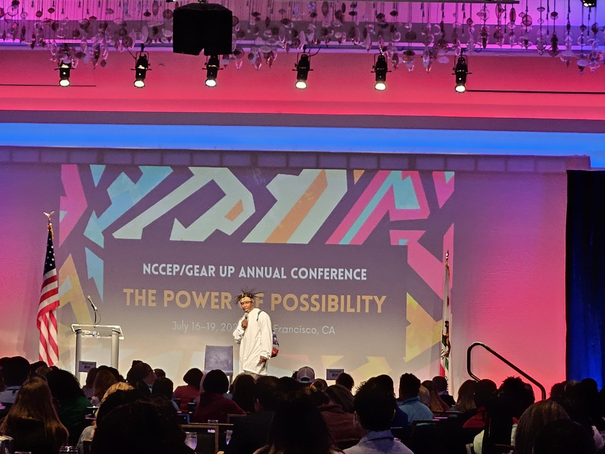 ProfessorSams's tweet photo. @docspeaks emphatically and sincerely tells us, "Title I tells us how I eat and NOT how I learn" C'mon @GEARUPJC ...let's get after it this year! @edpartnerships @UMTLT #GEARUPworks #educating4equity https://t.co/WQJB3ZECmG